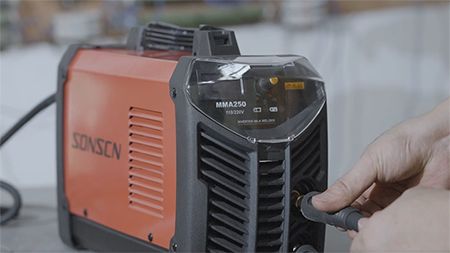 MMA Welder Type: W Bi-voltage 200 ~110/220V